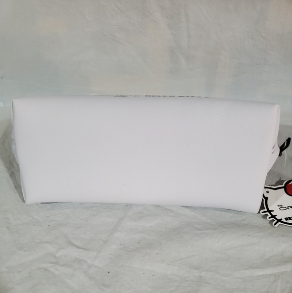 THE CREME SHOP X HELLO KITTY MAKEUP BAG NEW WITH TAGS COSMETIC POUCH - Picture 5 of 8